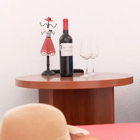 Myconian Brothers Ano Mera