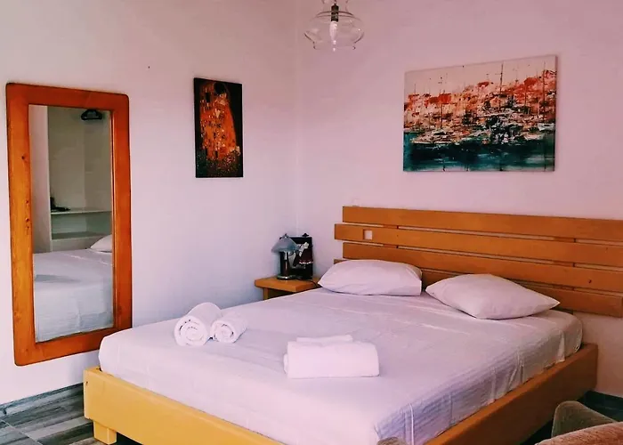 Myconian Brothers * Ano Mera