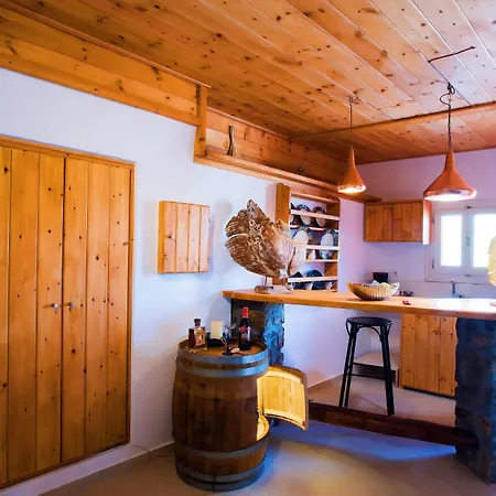 Myconian Brothers 阿诺梅拉