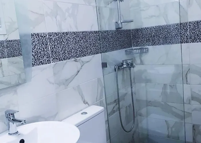 Myconian Brothers * אנו מרה