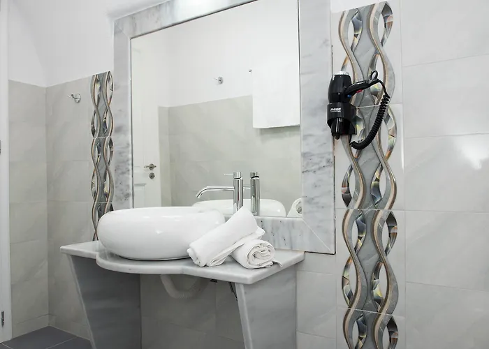 Myconian Brothers Άνω Μερά