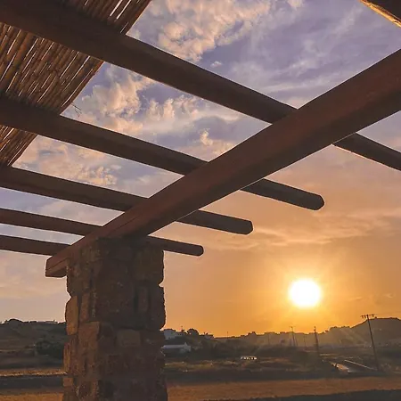 Myconian Brothers 아파트